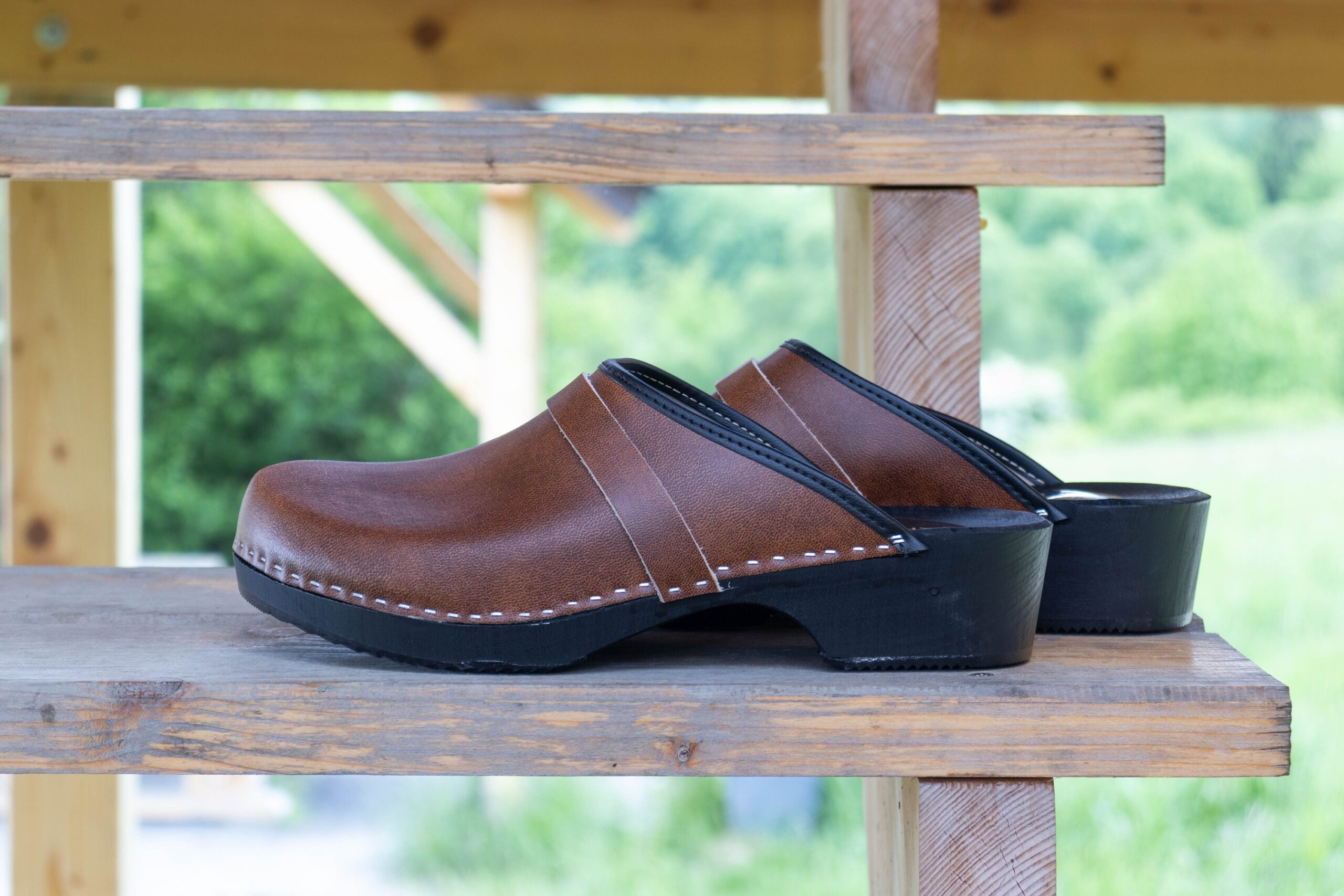 New Swedish Wooden Clogs / Natural and Eco Handmade Clogs / Moccasins for  Men / Mules of Leather / Brown / High Heel / Trend Tree 